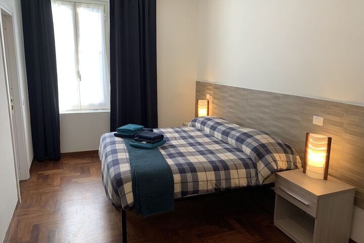 Room 15 of 27