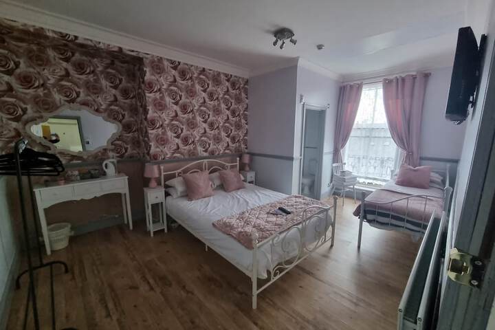 Room 20 of 263