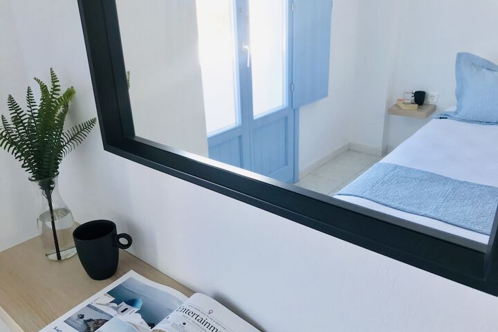 Room 9 of 61