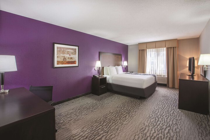 1 King Bed Mobility Accessible (8 of 13)