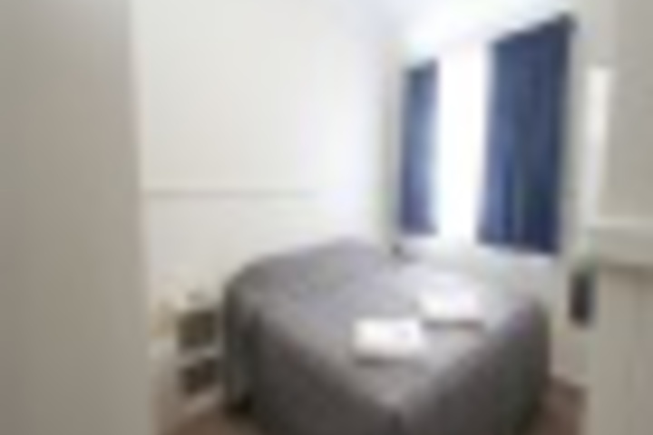 Room 171 of 324