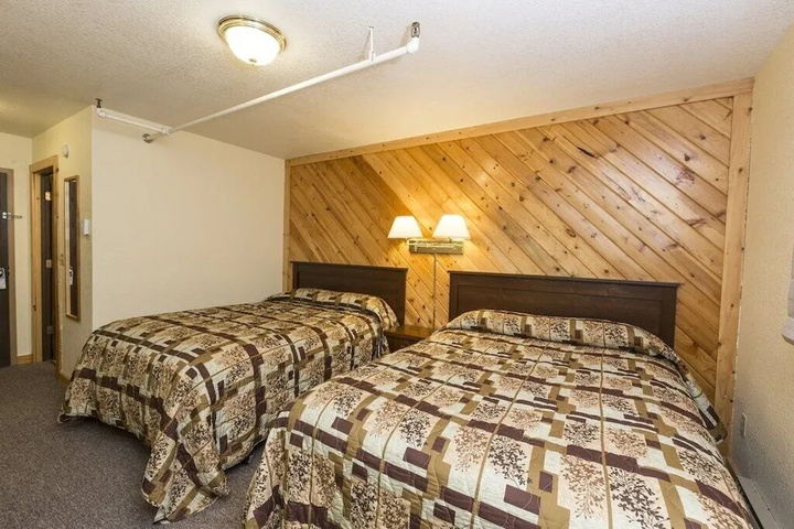 Hibernation House 224 1 Bedroom Hotel Room