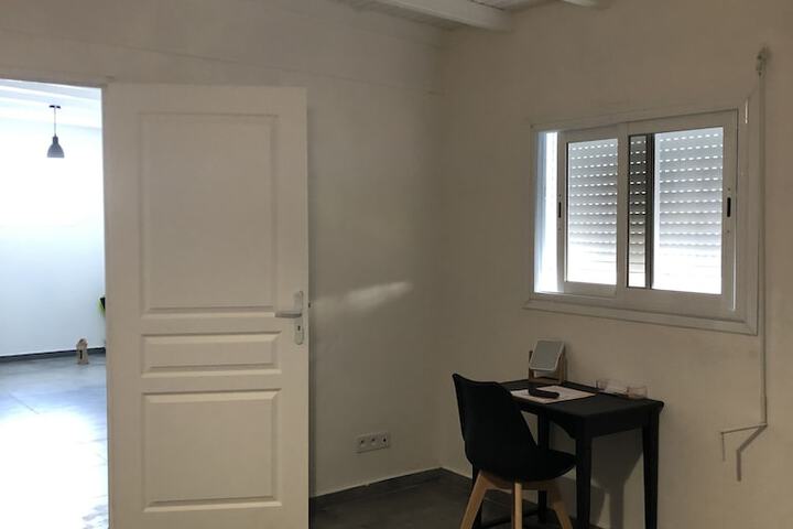 Room 29 of 46