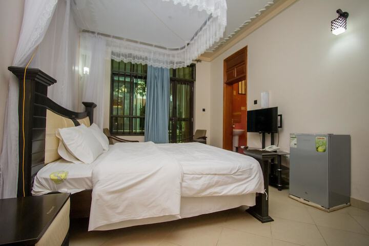 Room 20 of 51