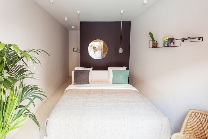 Room 12 of 48