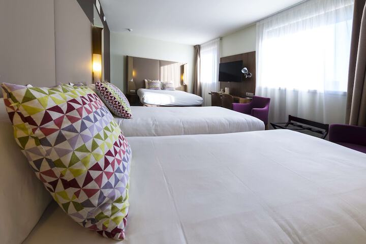 Hotel Interior 10 of 110