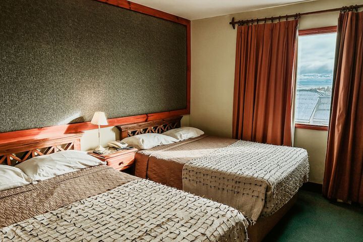 Room 21 of 90