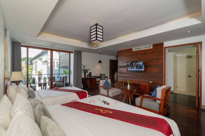 Room 10 of 63