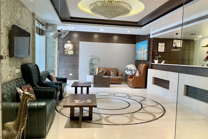 Hotel Interior 5 of 40