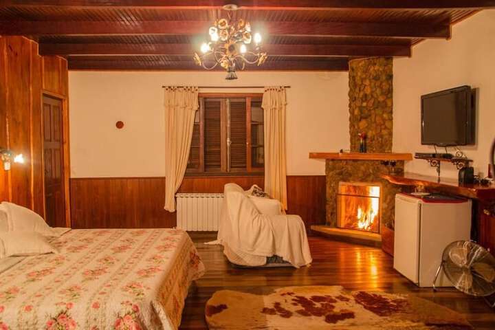 Room 4 of 31