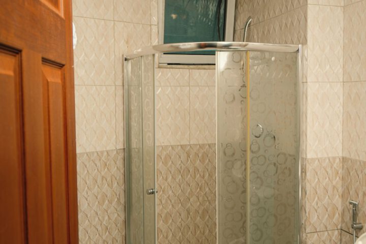 Room 10 of 19