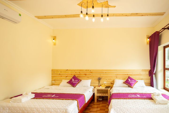 Room 2 of 42