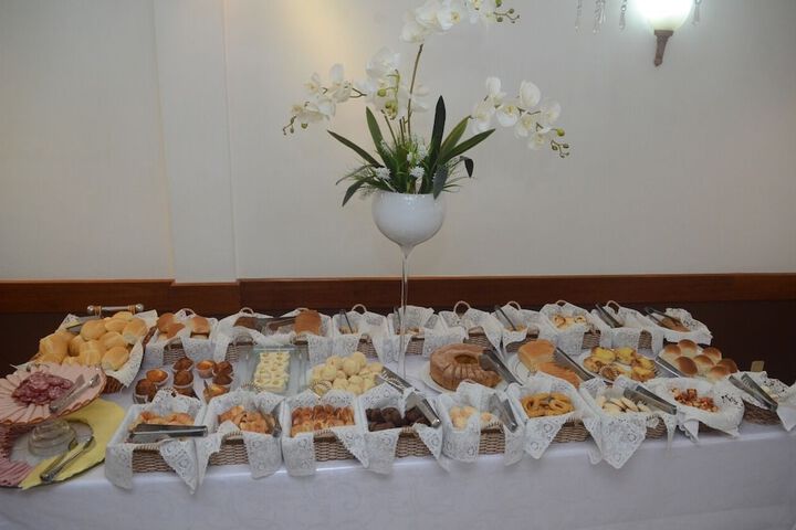 Breakfast/Coffee Service 44 of 64