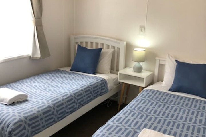 Room 15 of 85