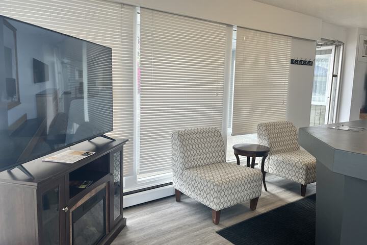 Hotel Interior 2 of 38