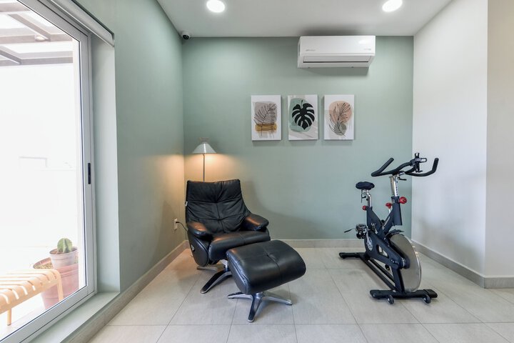 Health and Fitness 165 of 228
