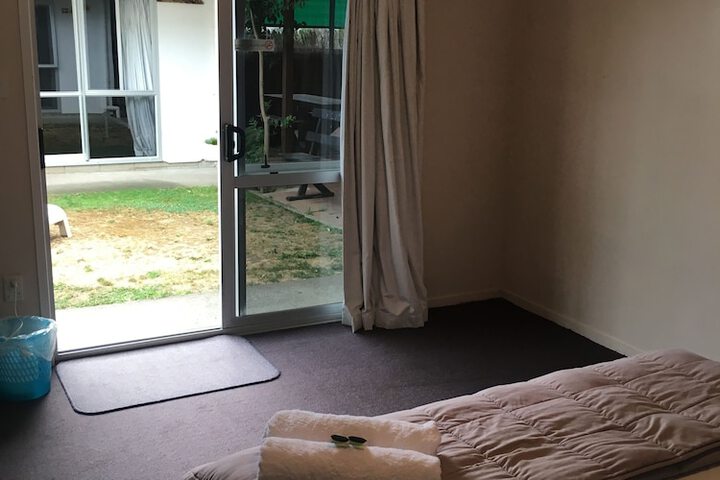 Room 9 of 35