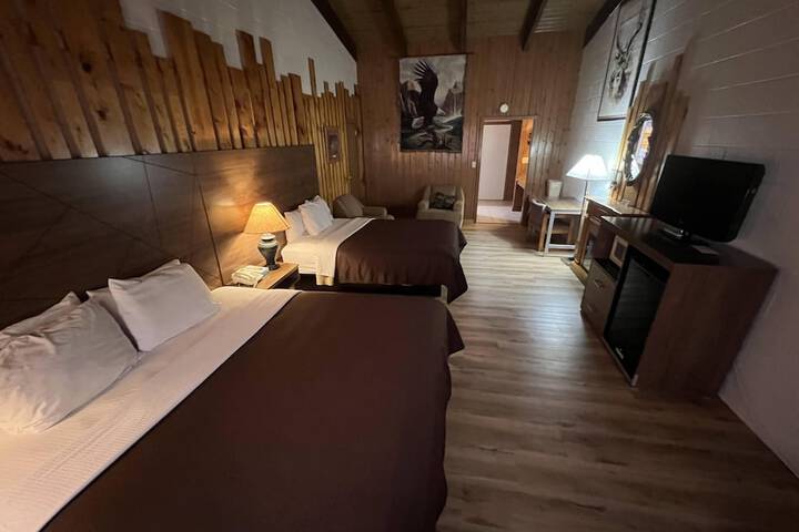 Room 9 of 48