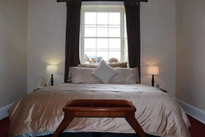 Room 54 of 89