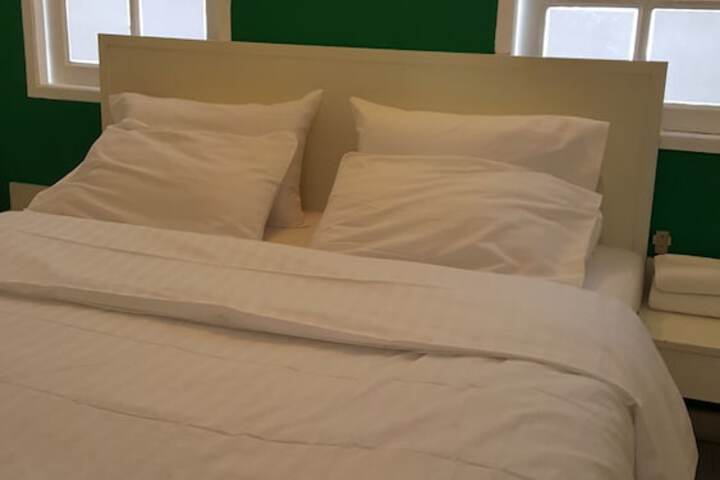 Room 14 of 40