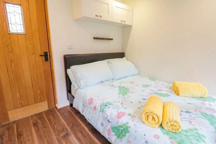 Room 3 of 14