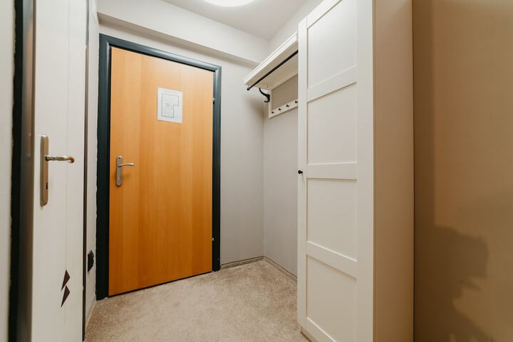 Room 28 of 112