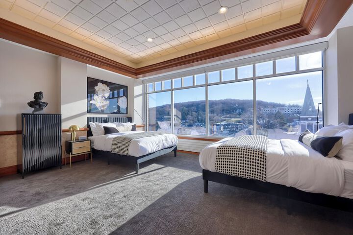Room 61 of 81