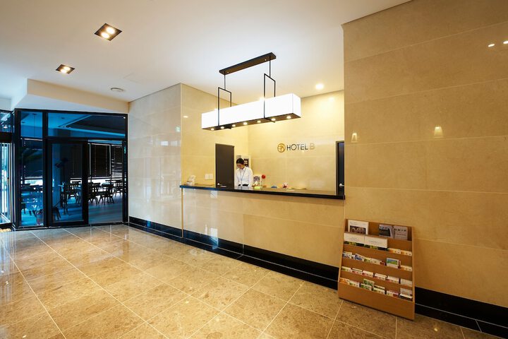 Hotel Interior 3 of 37