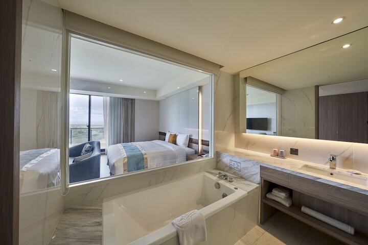 Room 48 of 75