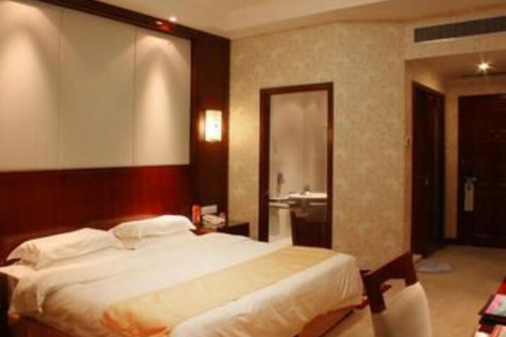 Room 21 of 57