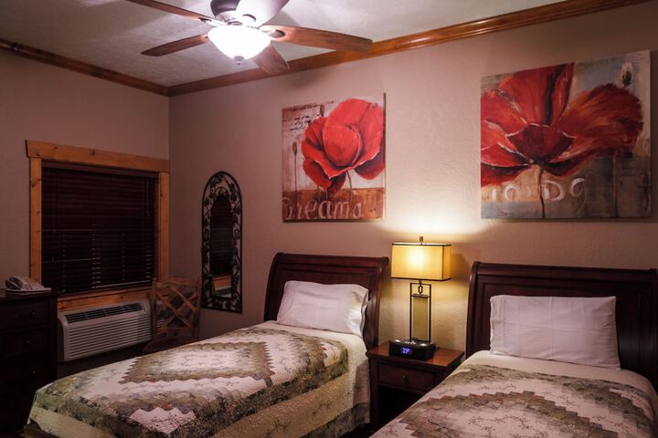Room 16 of 82