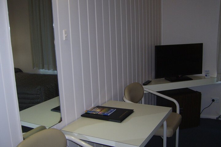 Room 21 of 87