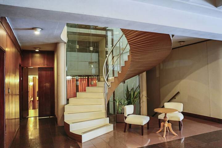 Hotel Interior 4 of 39