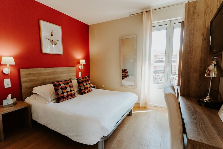 Room 22 of 66