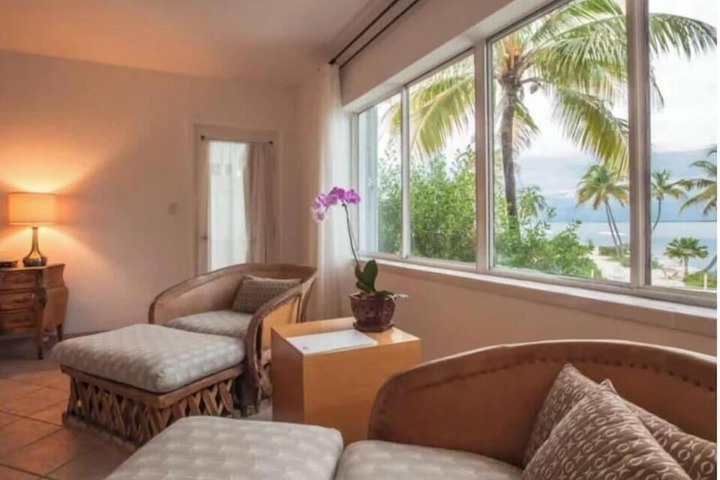 Beach/ocean view