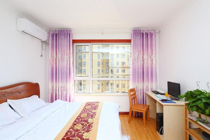 Room 8 of 45