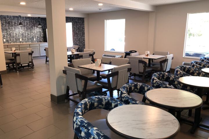 Breakfast area
