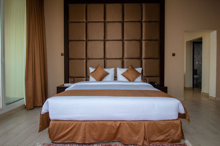 Room 20 of 63