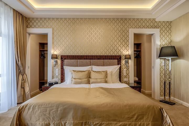 Room 13 of 41