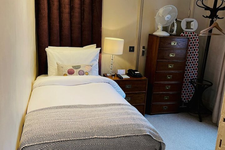 Room 20 of 43