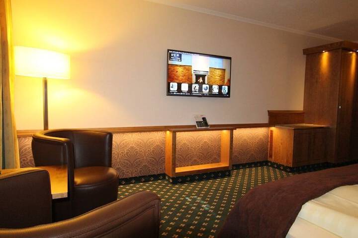 Room 15 of 71