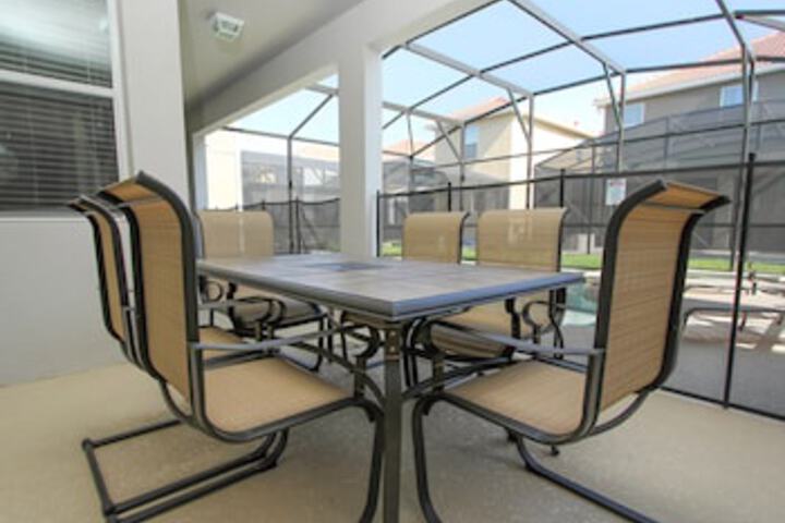 Terrace/Patio 2 of 41