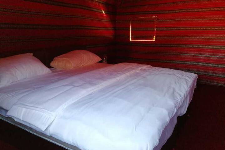 Room 10 of 34