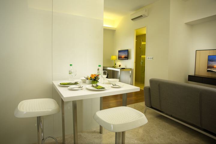 Dining Photos