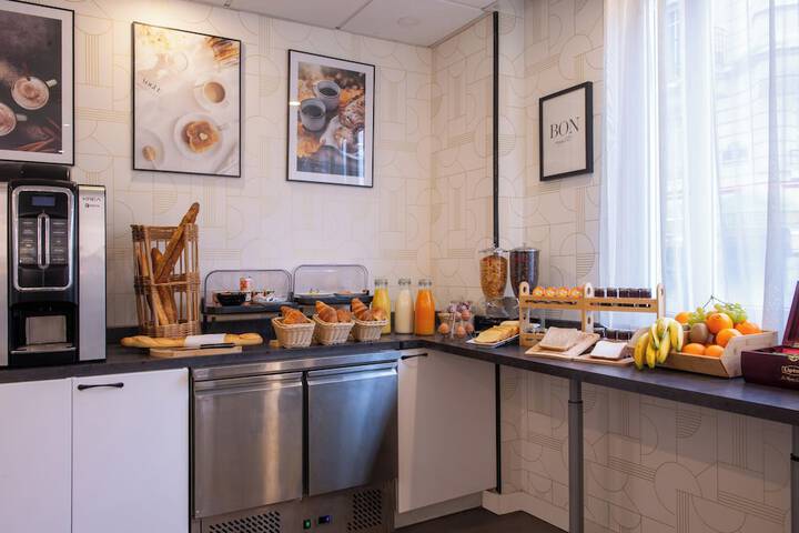 Dining Photos