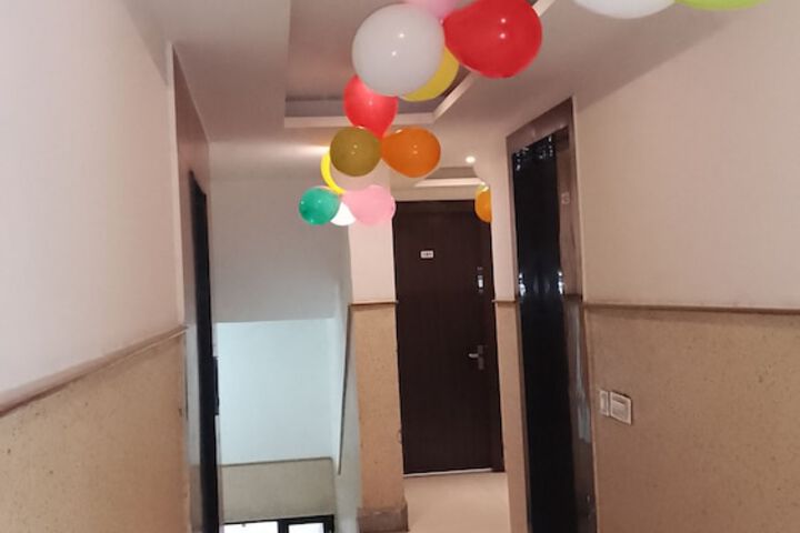 Hotel 83 of 84
