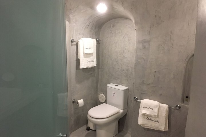 Room 80 of 119
