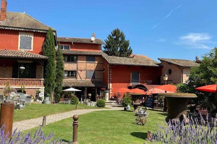 Les Jardins de la Tour in Chatillon-sur-Chalaronne