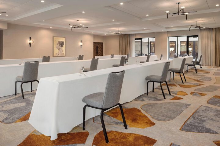 Meeting facility