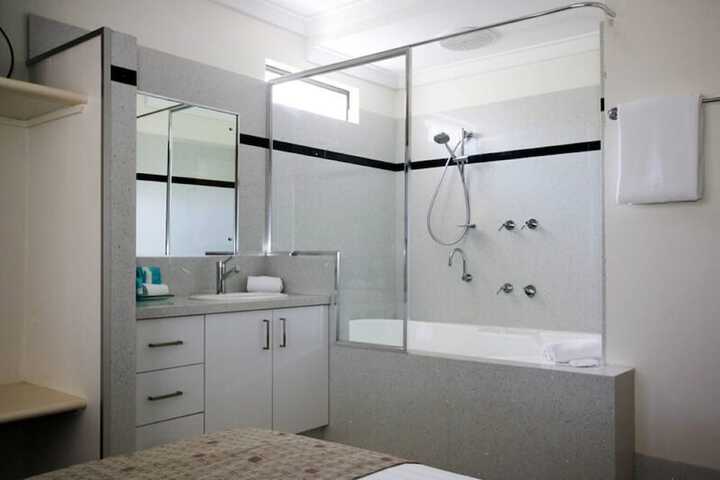 Room 17 of 53
